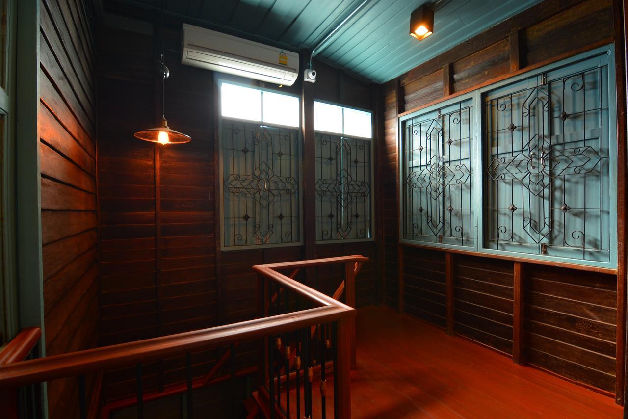 La Moon Hostel Bangkok Eksteriør bilde