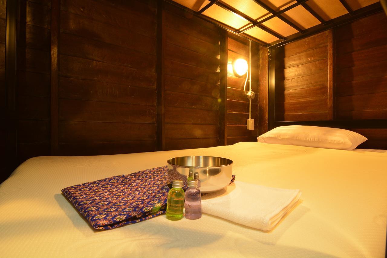 La Moon Hostel Bangkok Eksteriør bilde