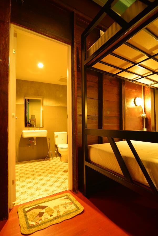 La Moon Hostel Bangkok Eksteriør bilde