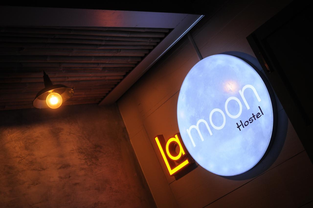 La Moon Hostel Bangkok Eksteriør bilde