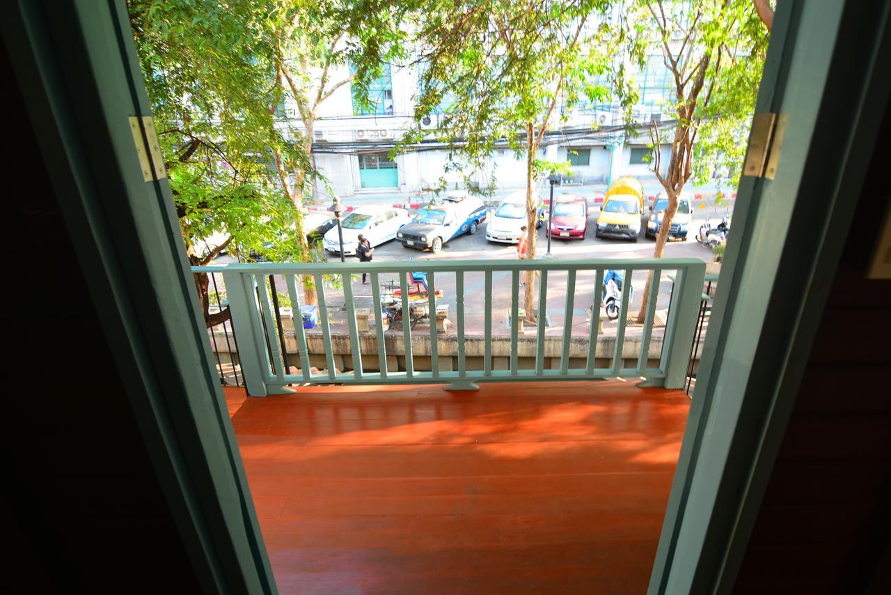 La Moon Hostel Bangkok Eksteriør bilde